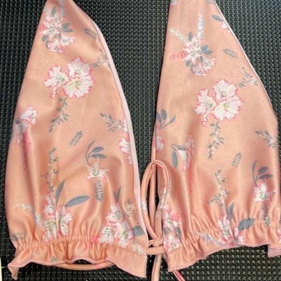 NWT Vallière Swim Bikini Top Size large - Picture 3 of 7